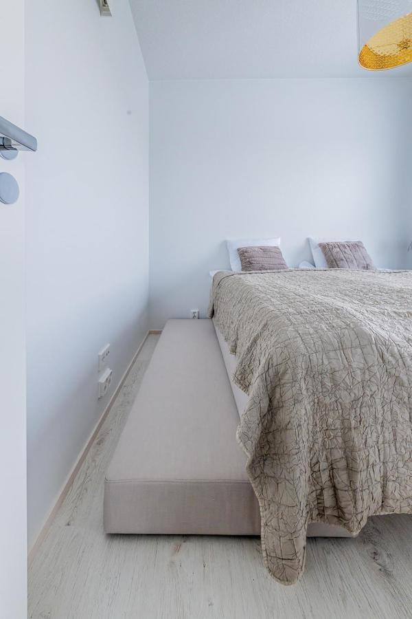 Apartment, Sleepwell, Kirstinpuisto Turku Exterior photo